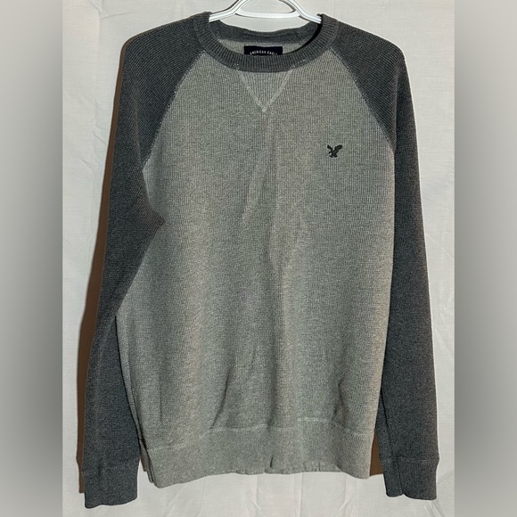 American Eagle Knit Sweater - Picture 1 of 3